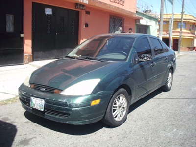 FORD FOCUS - 2000